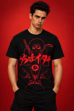 CAMISETA TAM XG NARUTO SHIPPUDEN – ITACHI UCHIHA – PRETA